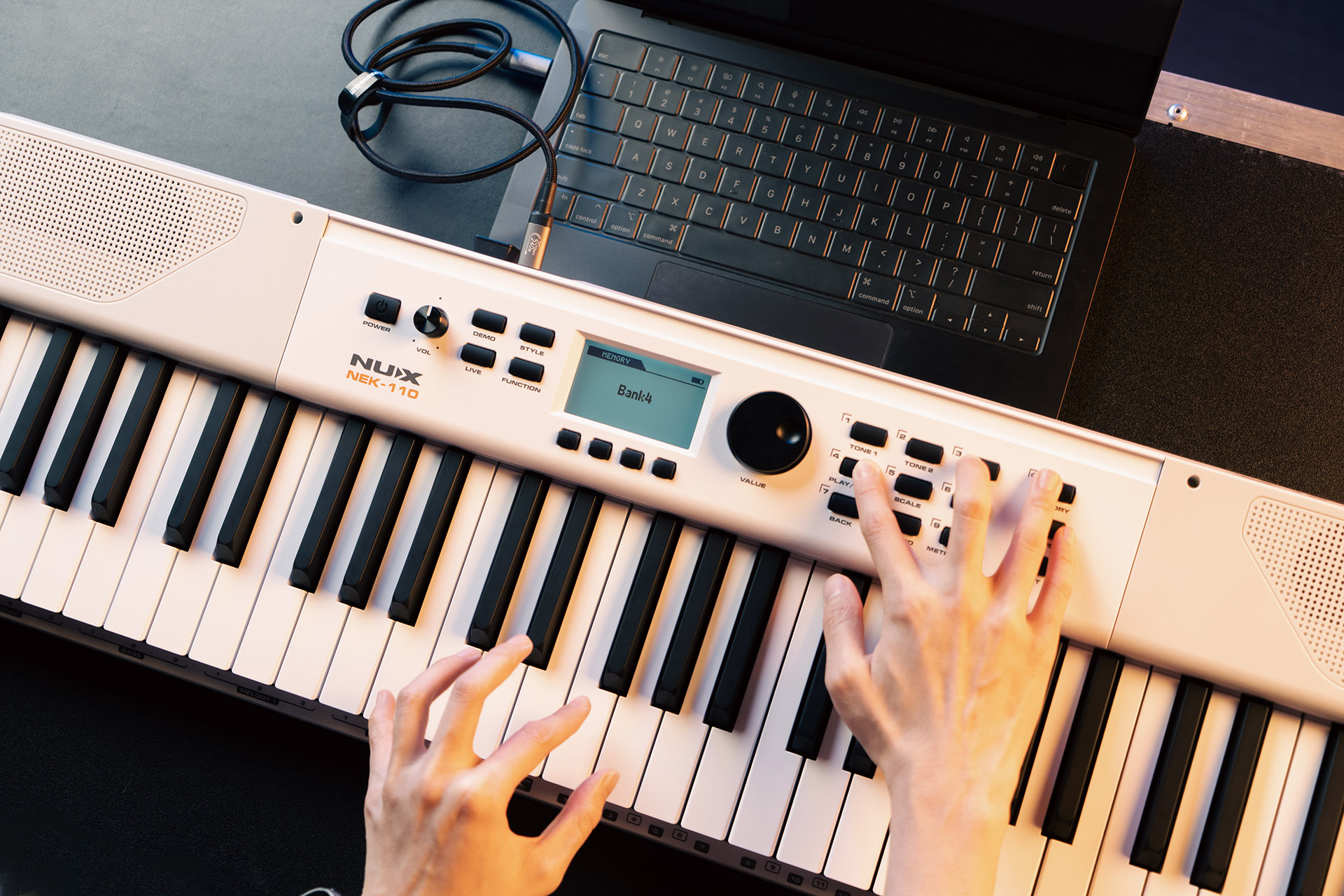 Картинка Синтезатор Nux NEK-110-WH - лучшая цена, доставка по России. Фото N15