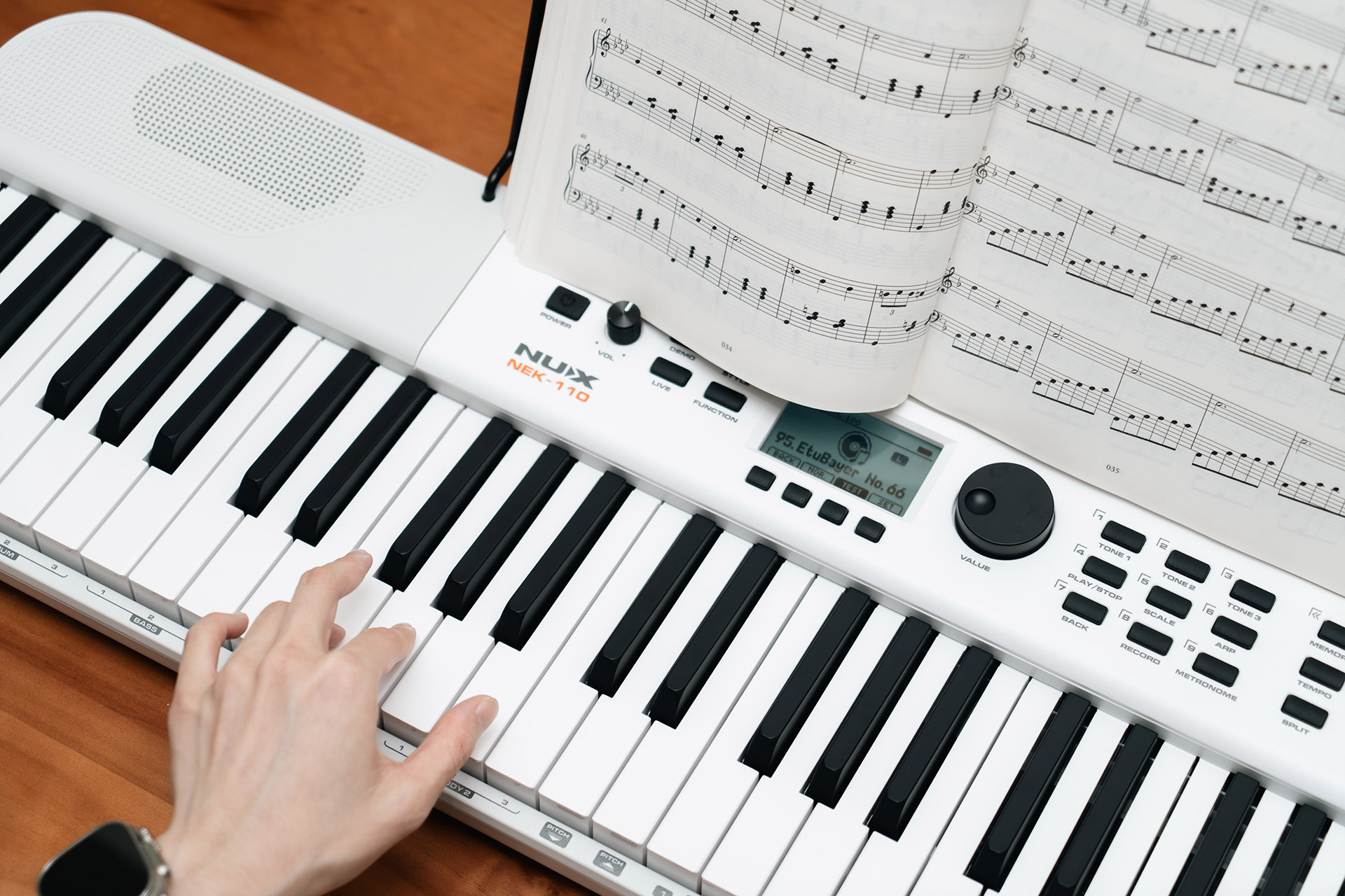 Картинка Синтезатор Nux NEK-110-WH - лучшая цена, доставка по России. Фото N13