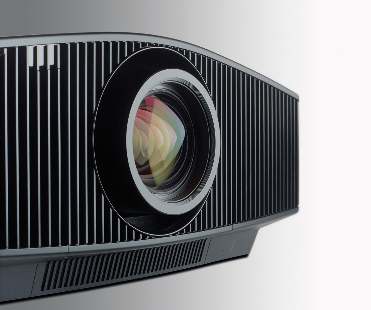 Sony VPL-VW760:отличный вариант кинотеатрального проектора